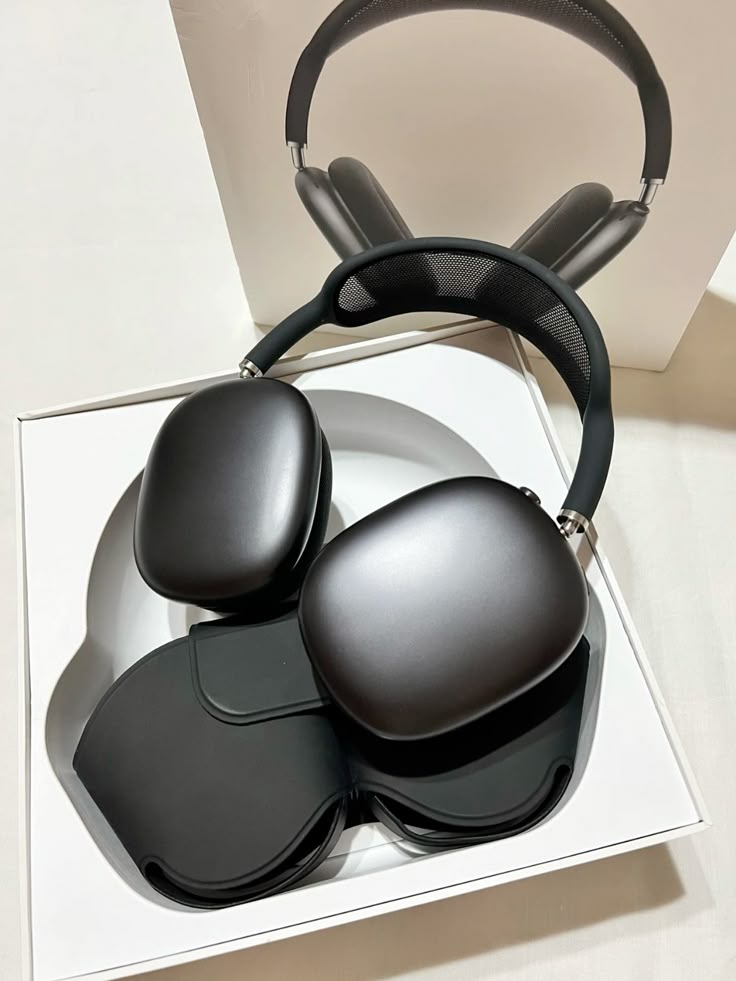 Apple AirPods Max