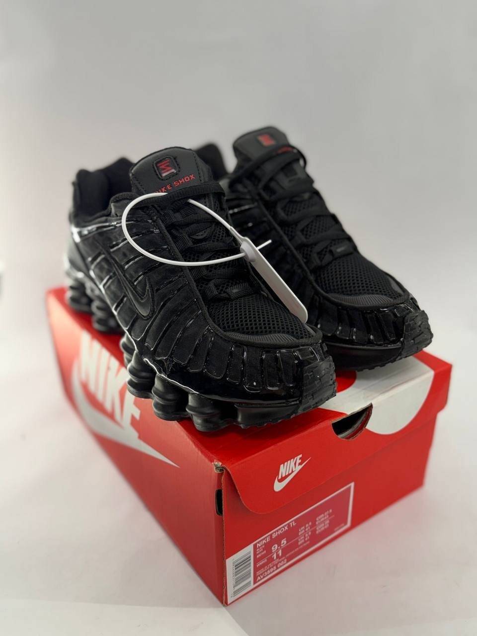 Nike Shox TL (White / Black)