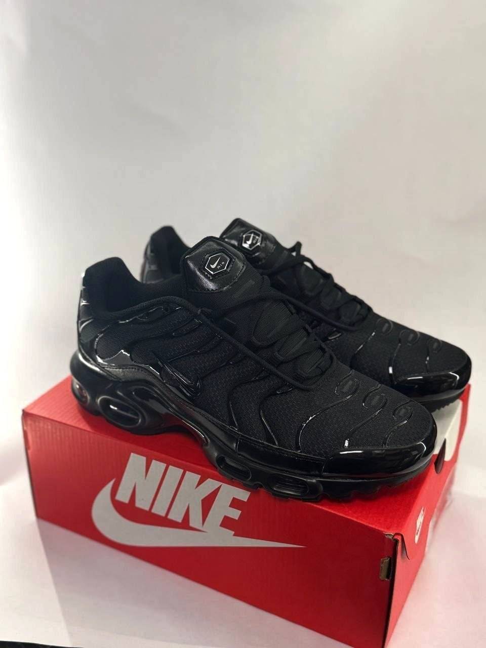 Nike Air Max Plus TN „Triple Black”